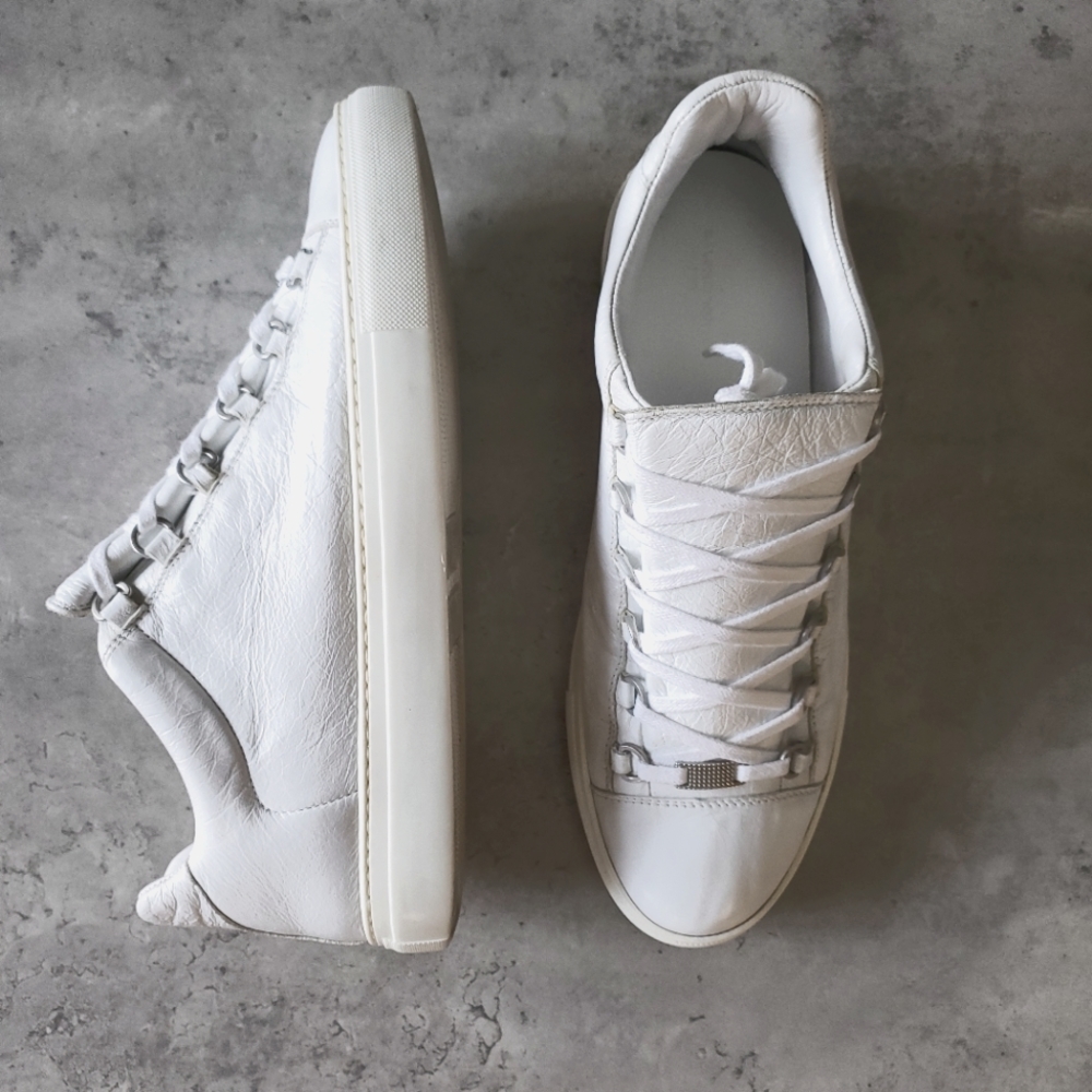 *SOLD* Balenciaga Arena Low in White Crinkle Leather Sz 44.